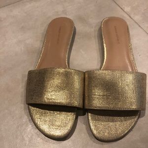 Banana Republic Slides